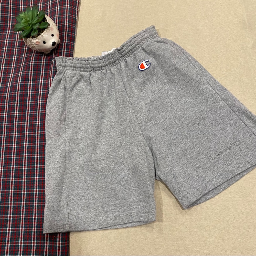 SOLD Vintage Champion Shorts- S